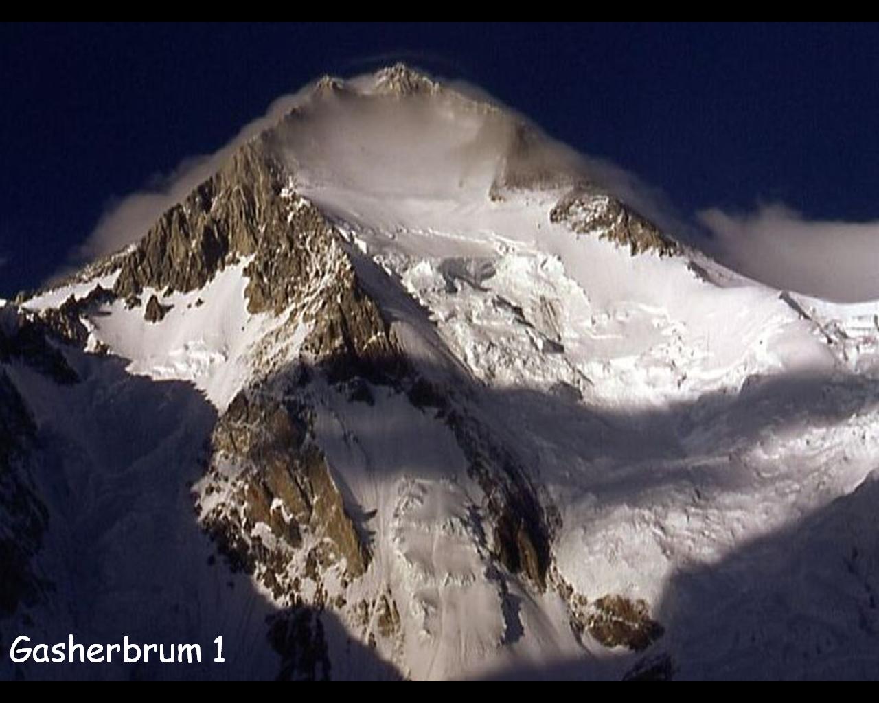 Gasherbrum_I_8068m_c