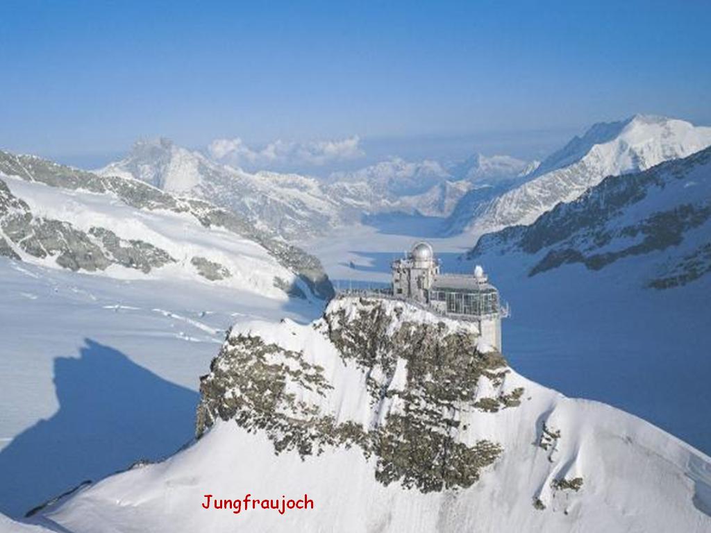 Jungfraujoch_observatory.jpg